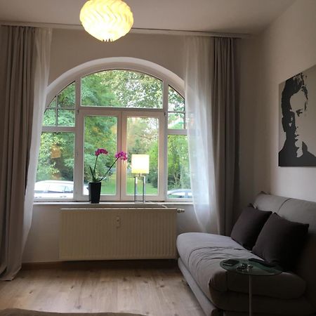 Gemuetliche Ferienwohnung Im Erdgeschoss- Jenaer Strasse Erfurt Buitenkant foto