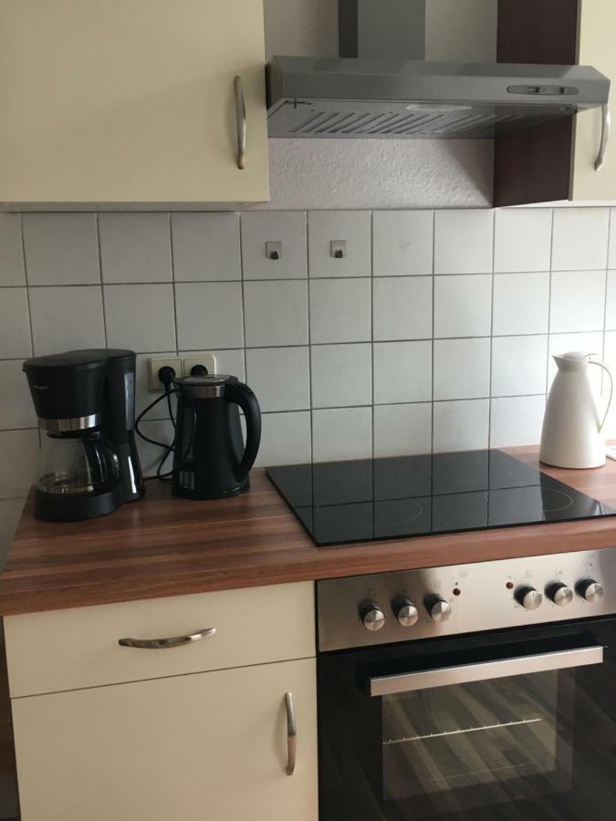Gemuetliche Ferienwohnung Im Erdgeschoss- Jenaer Strasse Erfurt Buitenkant foto